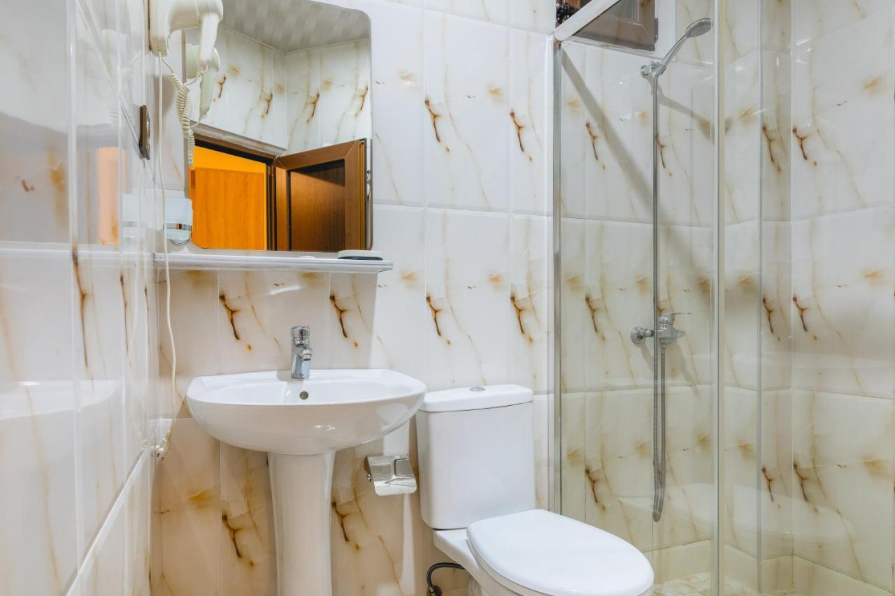 קובולטי Hotel Chveni Ezo מראה חיצוני תמונה