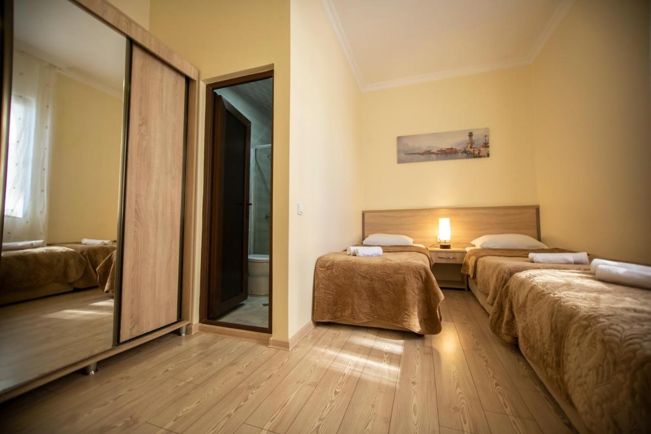 קובולטי Hotel Chveni Ezo מראה חיצוני תמונה